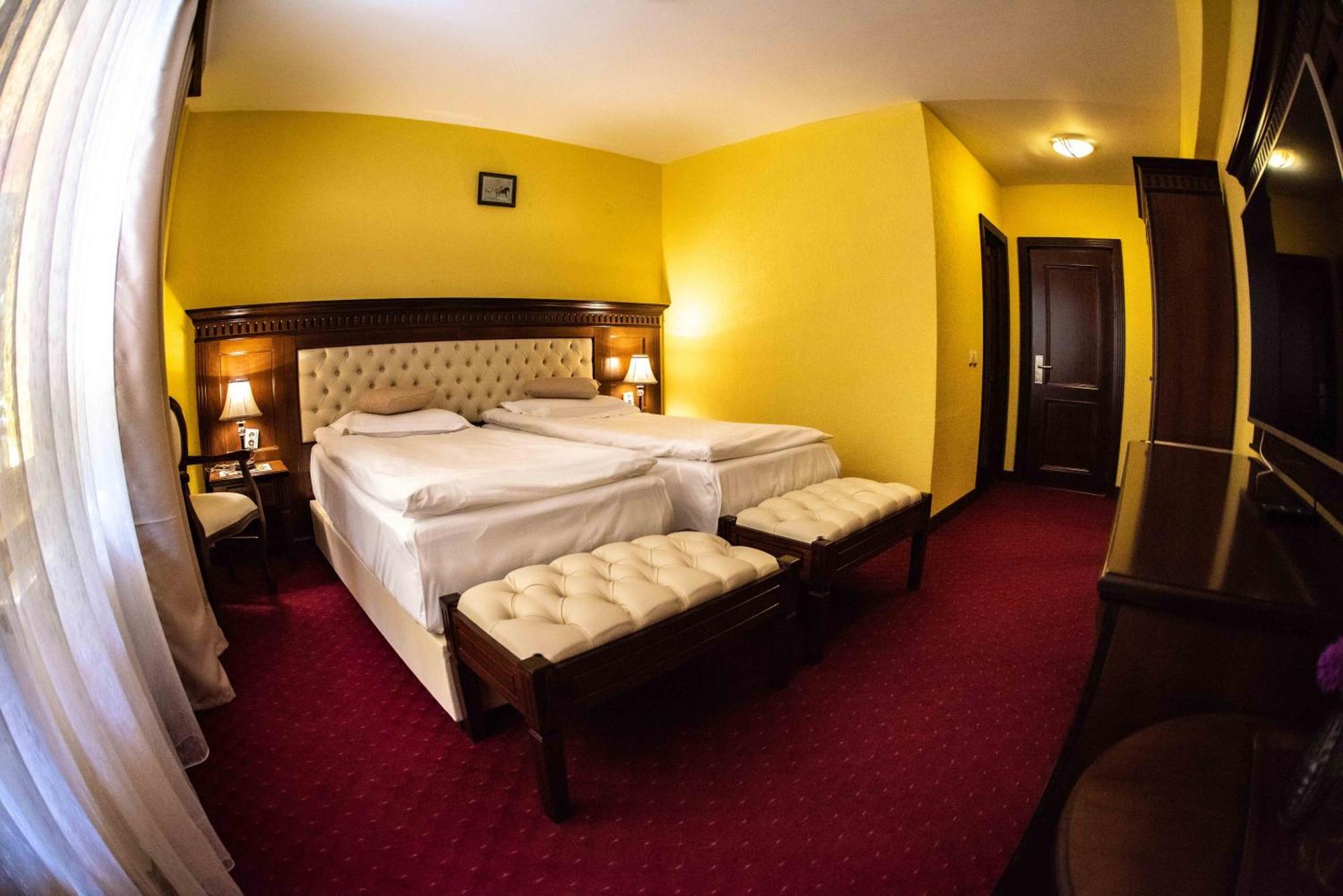 Hotel Trei Brazi Băile Olăneşti Zewnętrze zdjęcie